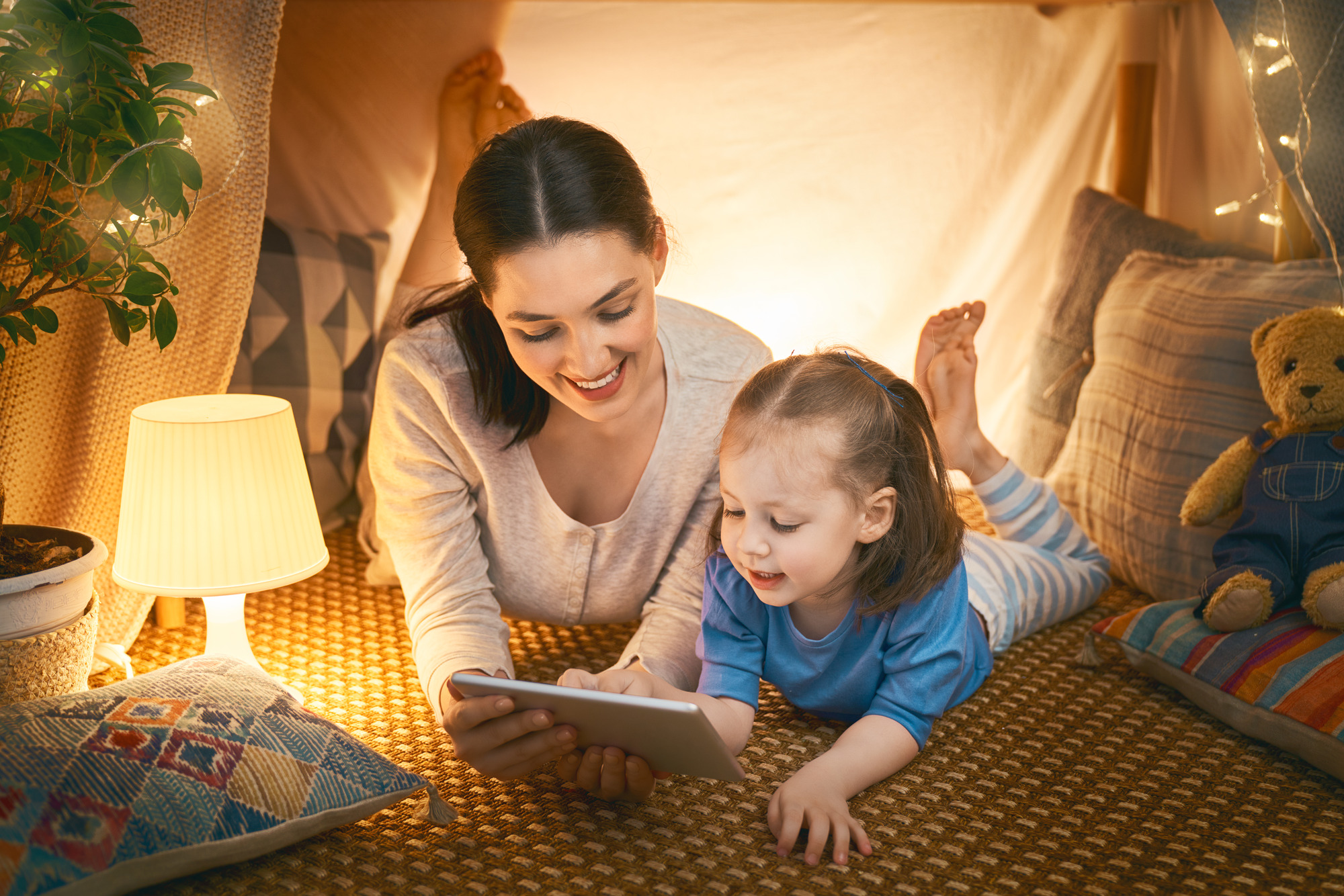 happy loving family 2021 08 26 15 30 09 utc 1